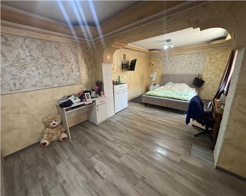 Casa centrala Tulcea, 2 corpuri, garaj, gata de mutare