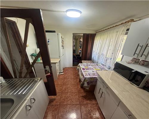 Apartament 2 camere de vanzare, mobilat, pregatit pentru mutare