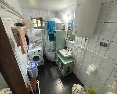 Apartament 2 camere de vanzare, mobilat, pregatit pentru mutare