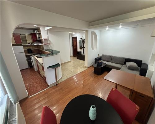 Apartament 2 camere decomandat, ultracentral Faleza