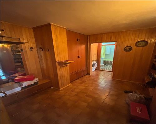 Apartament 2 camere decomandat, 50 mp, Vest
