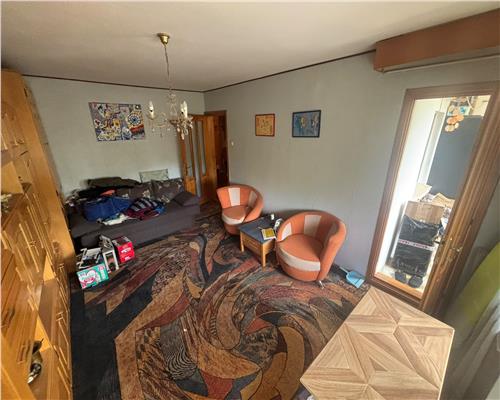 Apartament 2 camere decomandat, 50 mp, Vest