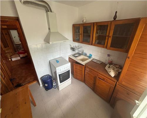 Apartament 2 camere decomandat, 50 mp, Vest