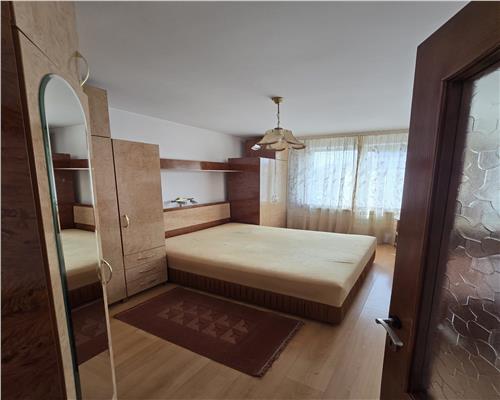 Apartament 2 camere de inchiriat, ultracentral, vedere Piata Civica