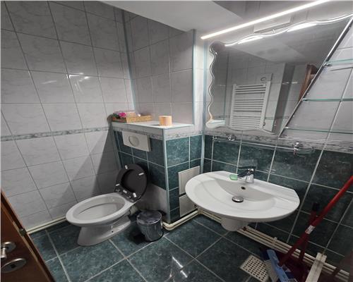 Apartament 2 camere de inchiriat, ultracentral, vedere Piata Civica