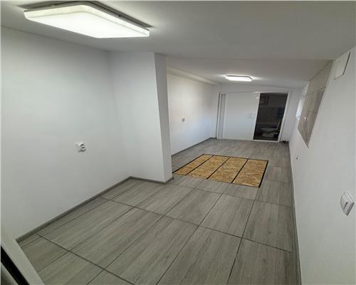 Casa renovata de vanzare, zona centrala, 78 mp, teren 136 mp