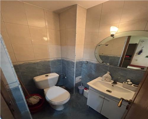 Apartament 3 camere de inchiriat, E3 – decomandat, etaj 2