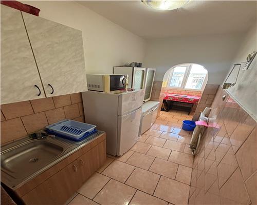 Apartament 2 camere de vanzare, zona Neptun – etaj 4, 38 mp