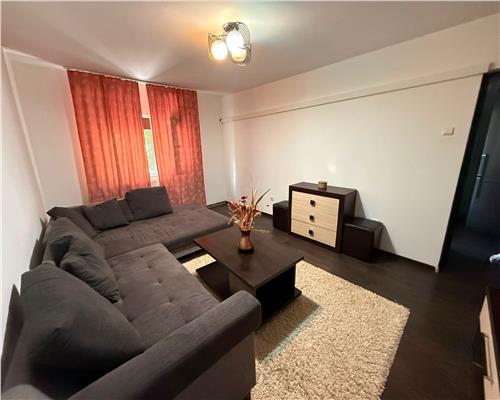 Apartament de inchiriat, Zona E3, centrala proprie