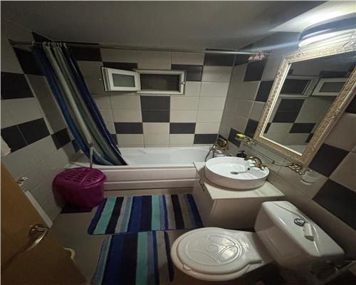 Apartament de inchiriat, zona E3, parcare inclusa in pret