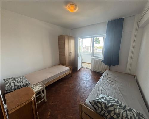 Apartament 3 camere de inchiriat, centrala proprie pe gaz – Victoriei