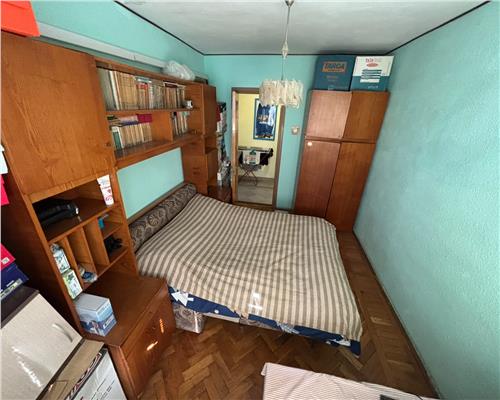 Apartament ultracentral 4 camere | 104 mp + boxa