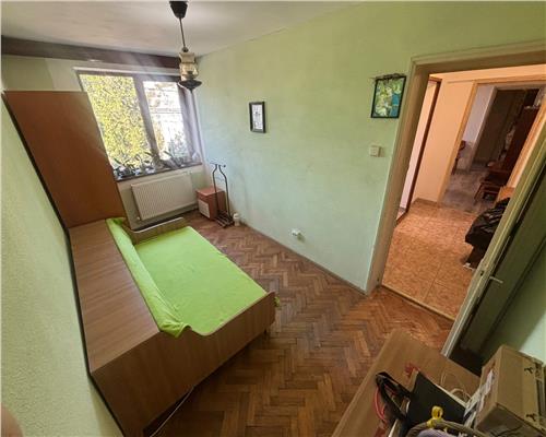 Apartament 3 camere ultracentral, 59 mp, bloc reabilitat
