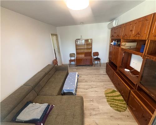 Apartament 3 camere ultracentral, 59 mp, bloc reabilitat