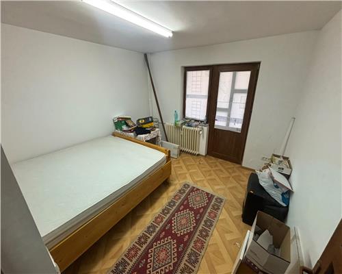 Spatiu comercial central 82 mp, parter – pozitie excelenta