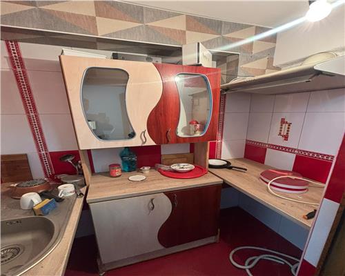 Spatiu comercial central 82 mp, parter – pozitie excelenta