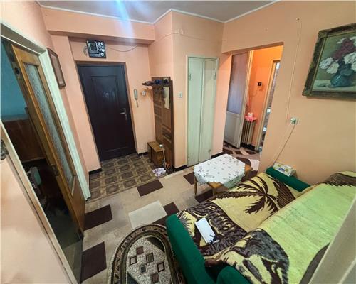 Apartament 2 camere de inchiriat, Piata Civica
