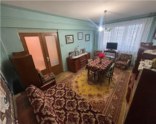 Apartament 2 camere de inchiriat, Piata Civica