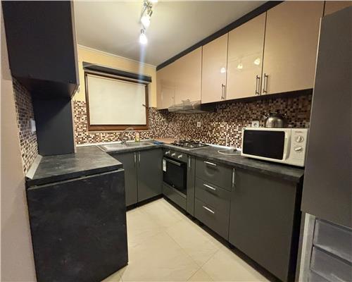 Casa de inchiriat in zona centrala– 80 mp, teren 20 mp