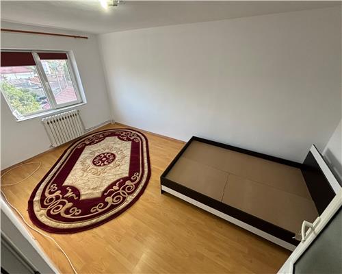 Casa de inchiriat cu 3 camere, zona Mahmudiei, ideala pentru familie