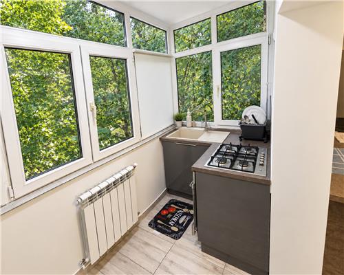 Apartament 3 camere E3, spatios, mobilat, parcare inclusa