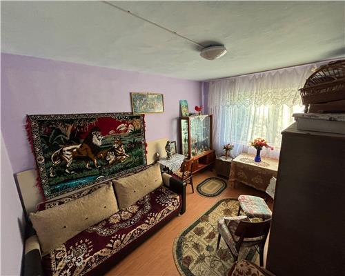 Apartament luminos si spatios, 3 camere, zona 23 August