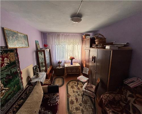 Apartament luminos si spatios, 3 camere, zona 23 August