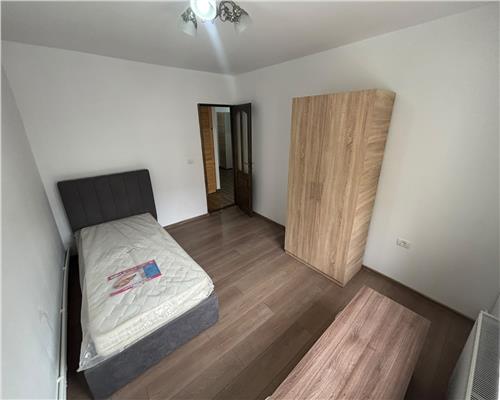 Apartament 3 camere de inchiriat, Ultracentral, centrala proprie