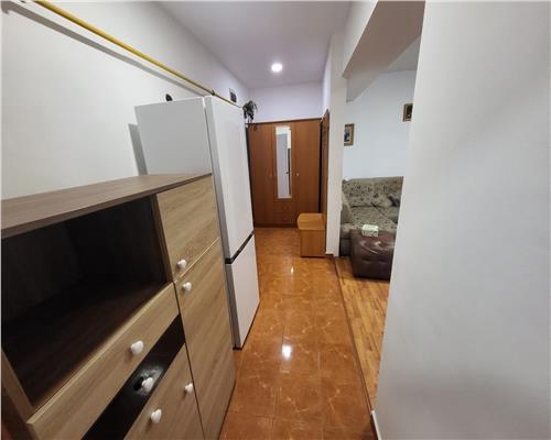 Apartament 2 camere, 48 mp, etaj 1 – Central, langa Piata Civica