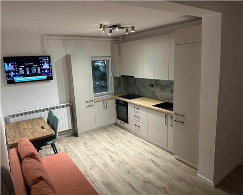 Apartament de inchiriat 2 camere, renovat complet, totul nou