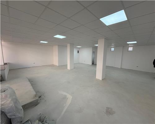 Spatiu comercial ultracentral, 113 mp, vad excelent, renovat